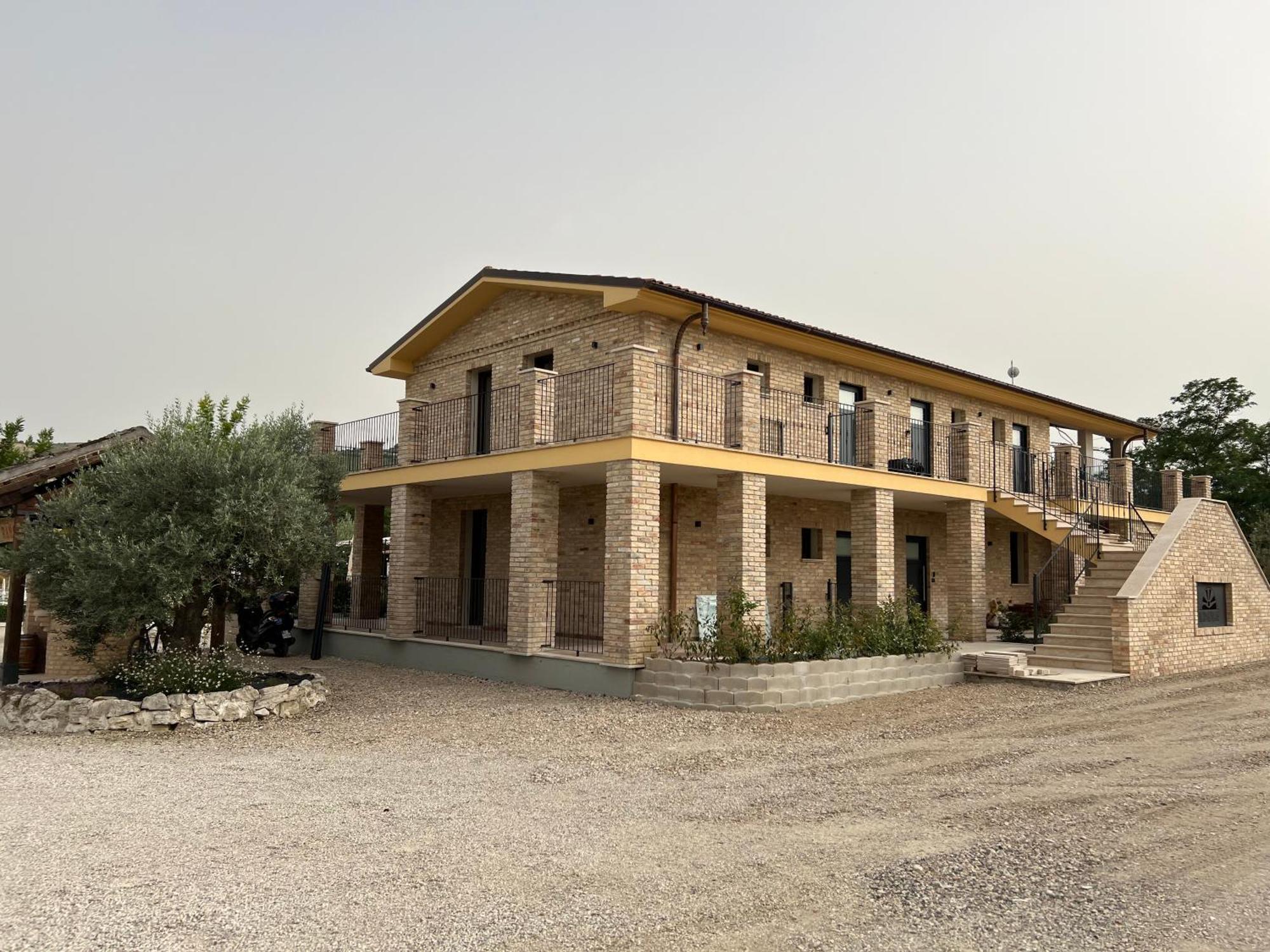 Colli del Tronto Ll Crinale Village מראה חיצוני תמונה